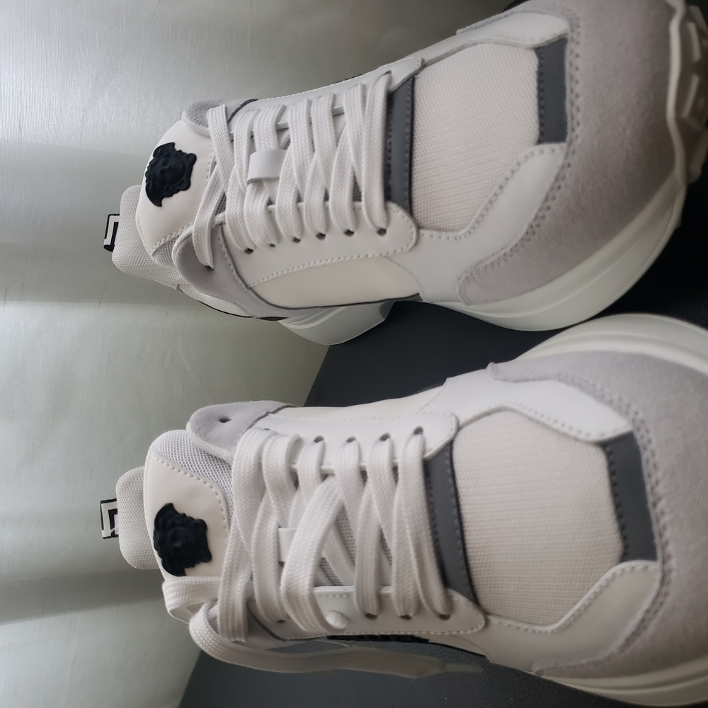 Versace Men White and Gray Sneakers - Picture 4 of 8